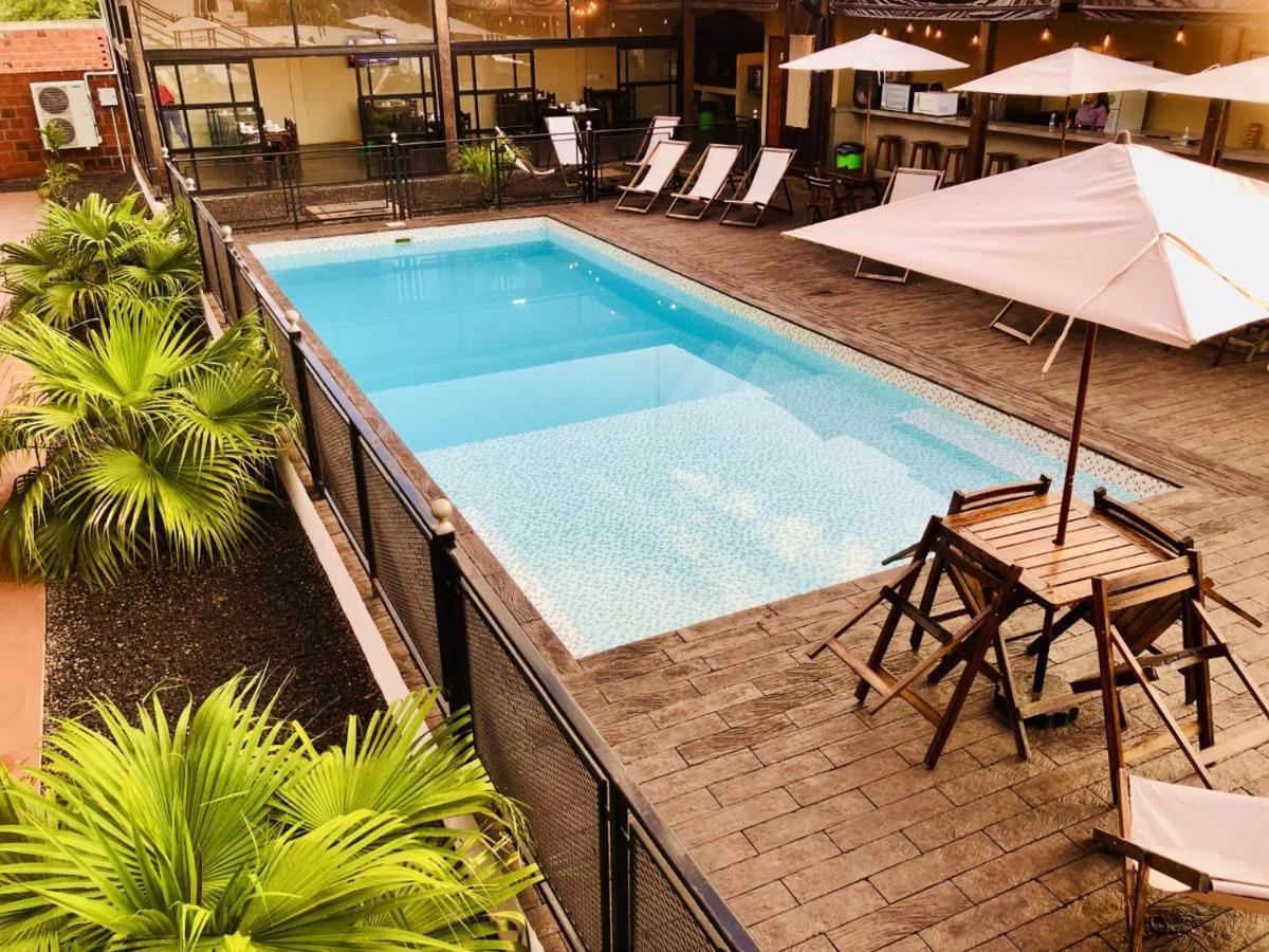 Hotel Alma Pura Пуерто Игуасу Екстериор снимка